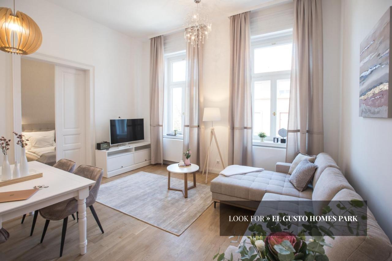 El Gusto Homes Town Šoproň Exteriér fotografie